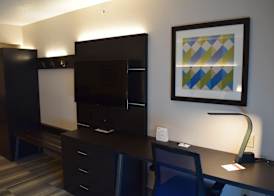Holiday Inn Express & Suites SPARTA by IHG 4