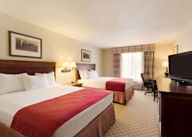 Country Inn & Suites by Radisson, Nevada, MO 4