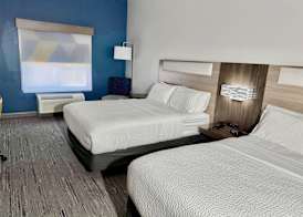 Holiday Inn Express & Suites TOPEKA NORTH by IHG 4