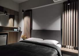 Elizabeth Queen Luxury Rooms 4