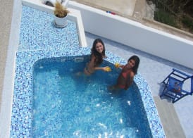 Roula Villa Studios & Apartments 2