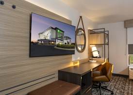 Holiday Inn ANDERSON by IHG 2