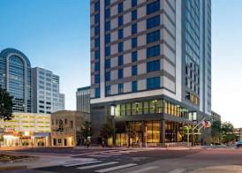 Hilton Garden Inn Austin University Capitol District 4