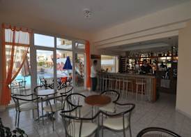 Erato Studios & Apartments 4