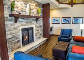 Comfort Inn & Suites Riverview near Davenport and I-80 2