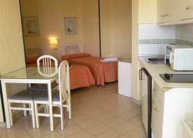 Apartamentos Mediterraneo 5
