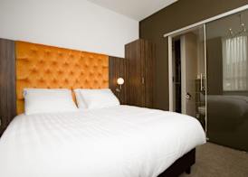Hotel La Reine 5
