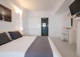 Dreaming View Suites 5