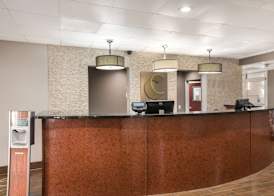 Comfort Suites Forsyth near I-75 3