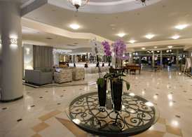 Hydramis Palace Beach Resort 5