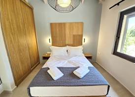 Anmaria Luxury 5
