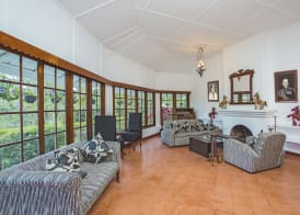 Mountbatten Bungalow- Thema Collection 4