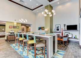 Hampton Inn & Suites Manchester, TN 5