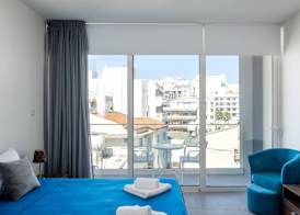 The Habitat Mediterraneo - Self Check-in 4