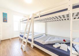 YELLOW INN- Simple Rooms and Easy Parking direkt bei der OLMA nahe HSG und Spital 5