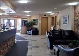 Travelodge by Wyndham Lacombe 3