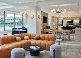 Delta Hotels by Marriott Muskegon Convention Center 2