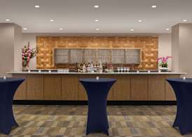 DoubleTree by Hilton Fort Lee George Washington Bridge 5