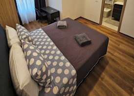 B&B Lunis 3