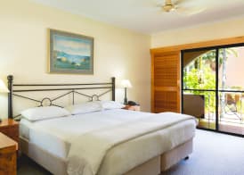 Palm Royale Cairns 4