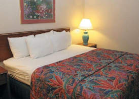 Norwood Inn & Suites By BlissPoint 2