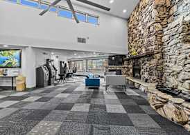 Ramada by Wyndham Stevens Point 2
