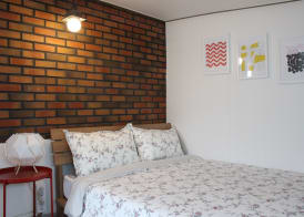 Bunk Guesthouse Hongdae 3