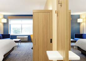 Holiday Inn Express & Suites MANCHESTER-AIRPORT by IHG 4