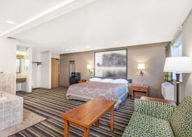 Super 8 by Wyndham Richlands/Claypool Hill Area 5