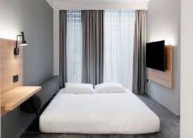 Moxy Manchester City Centre 5