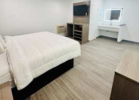 Rodeway Inn Mineola 2