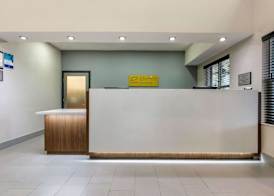 Clarion Pointe Columbus-Bradley Park 2
