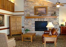 AmericInn by Wyndham Kewanee 4