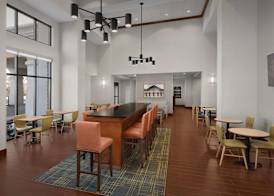 Hampton Inn & Suites Lynchburg 5