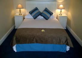 The Russel Hotel 3