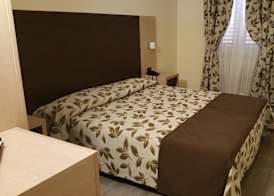 Hotel Holiday- Alla Finestrella 3
