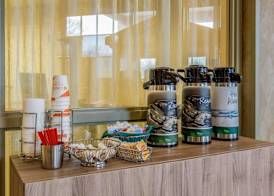 Quality Hotel Conference Center Cincinnati Blue Ash 2