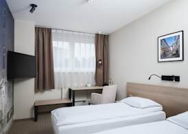 Iness Hotel 5