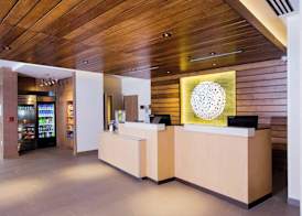 Fairfield Inn & Suites by Marriott Philadelphia Broomall/Newtown Square 2