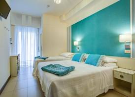 HOTEL KONRAD 4