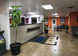 Howard Johnson by Wyndham Winter Haven FL 2