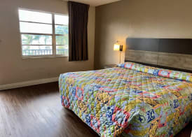 Americas Best Inn and Suites Fort Lauderdale North 4