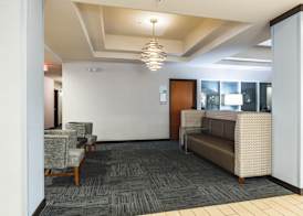 Holiday Inn Express & Suites NEW MARTINSVILLE by IHG 4