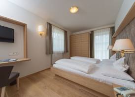 Park Hotel Bellevue 5