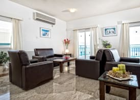Sunny Hill Hotel Apartments 3