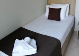 Carisa Suites and Apartments 5