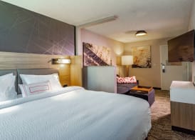 SpringHill Suites Anchorage Midtown 4