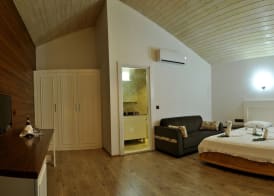 Apella Hotel 4