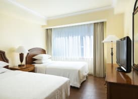 Sheraton Surabaya Hotel & Towers 5