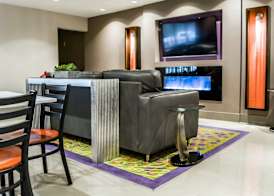 Quality Suites Fort Myers I-75 3